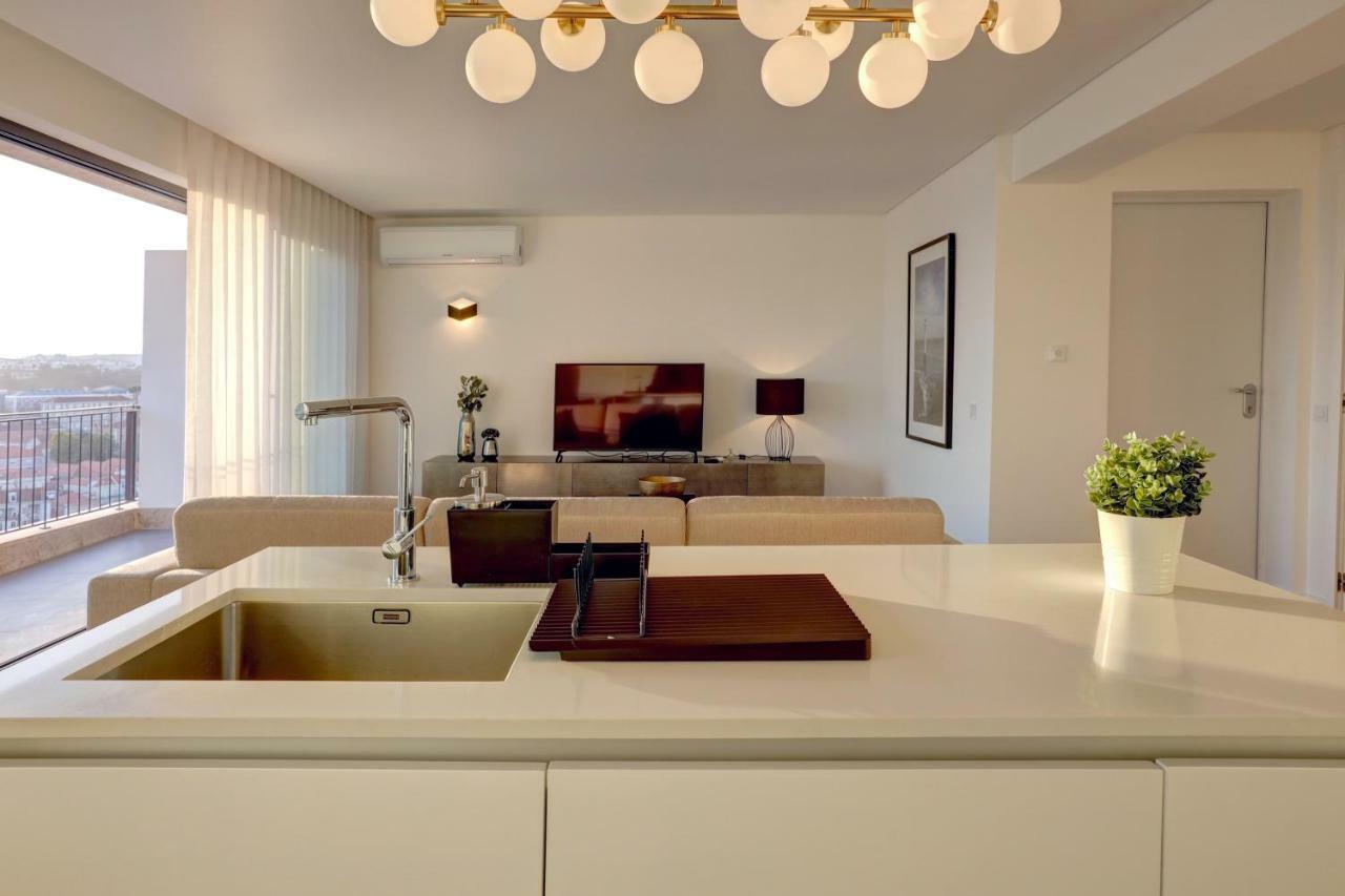 Luxury Graca Apartment The Most Amazing View Of ลิสบอน ภายนอก รูปภาพ